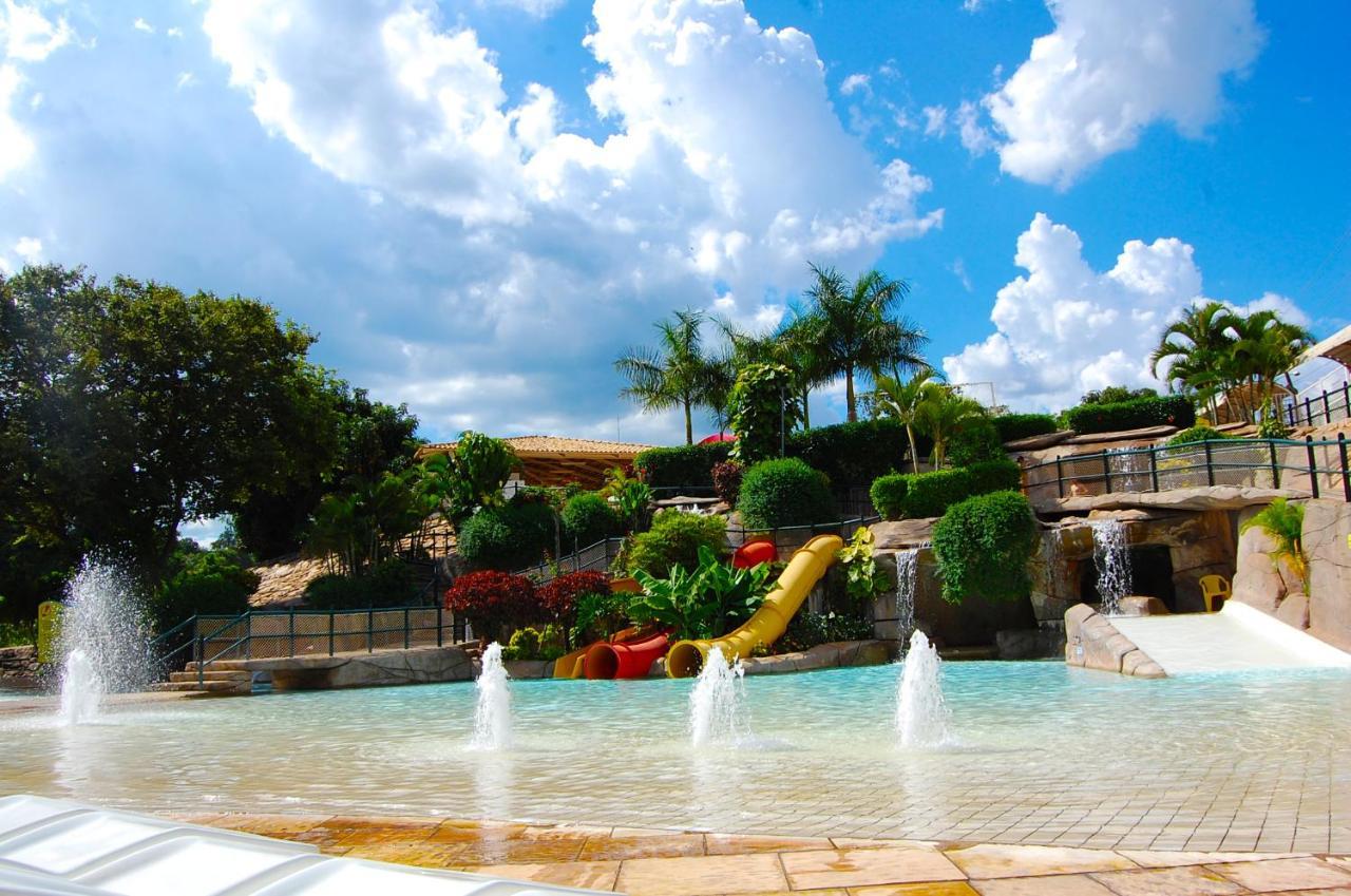 Caldas Novas Imperio Romano Com 1 Dia No Acqua Park 외부 사진